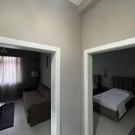 Blloku * ティラナ
